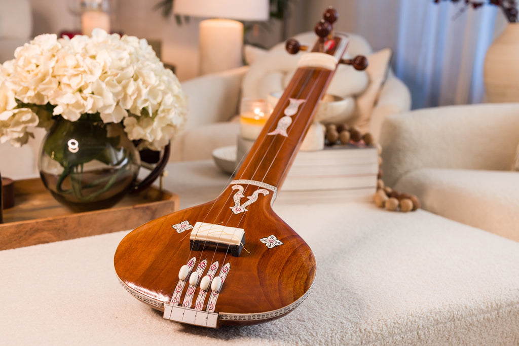 Maharaja Musicals Tanpuri, 4 Strings (No. 99)