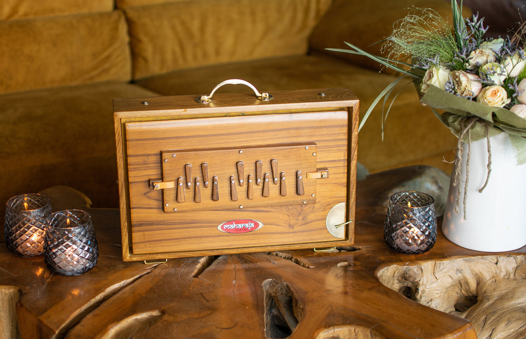 Maharaja Musicals Shruti Box, Teak Wood (No. SB-M)
