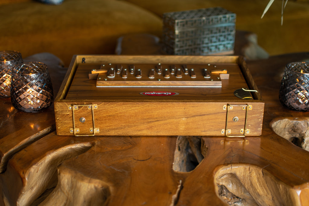 Maharaja Musicals Shruti Box, Teak Wood (No. SB-M)