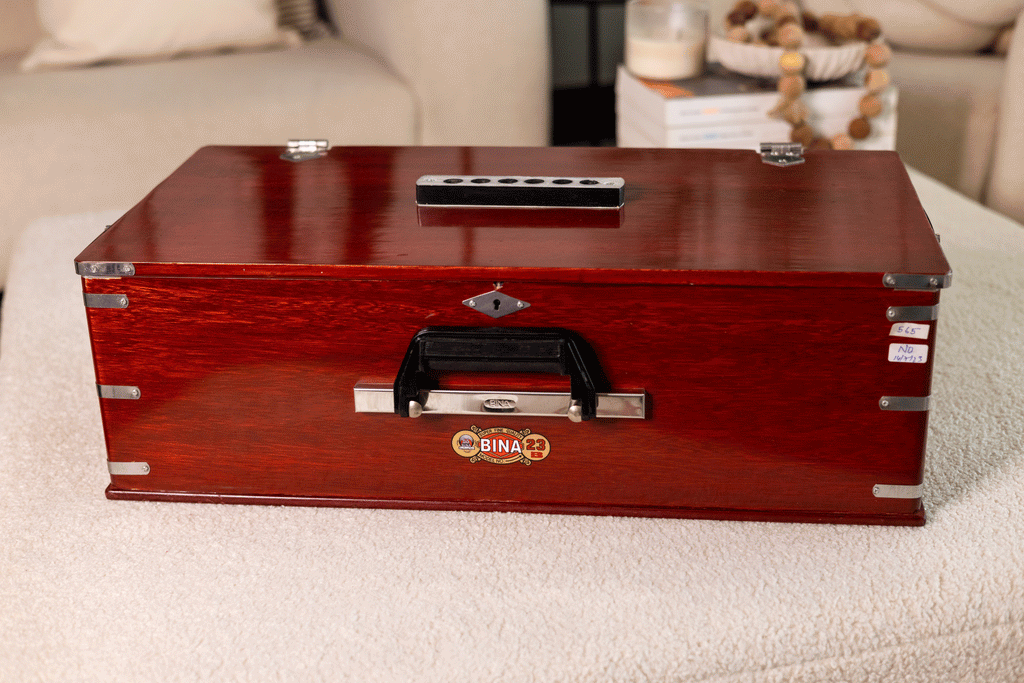 Bina No. 23B Deluxe Harmonium, 3.5 Octave, Folding, Coupler