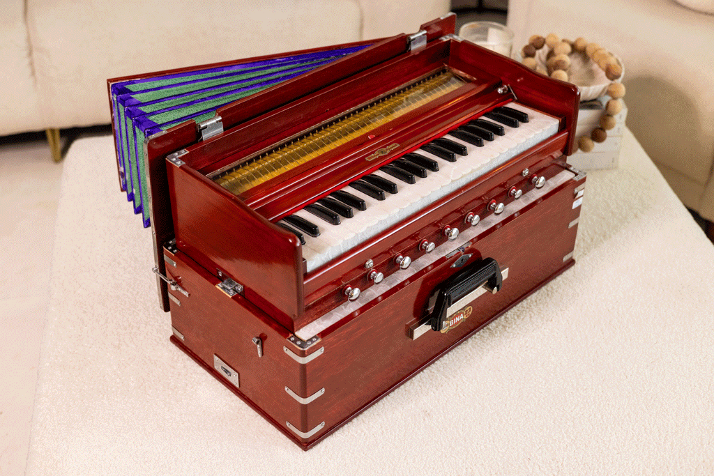Bina No. 23B Deluxe Harmonium, 3.5 Octave, Folding, Coupler