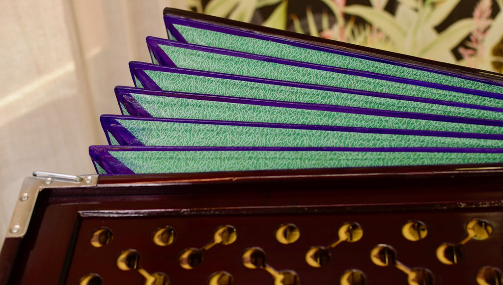 Maharaja Musicals Harmonium, 3.25 Octave, 9 Stops, Coupler