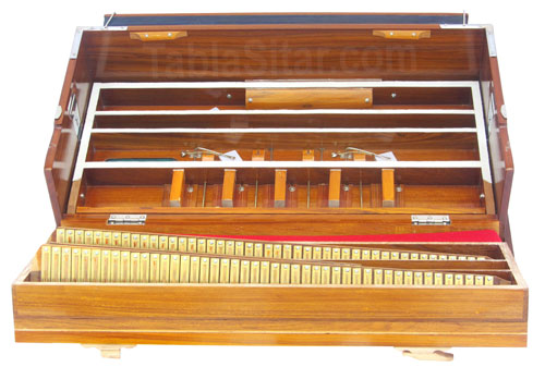 MKS No. 182 Concert Harmonium, 9-Scale Changer, 3 Reeds, Folding