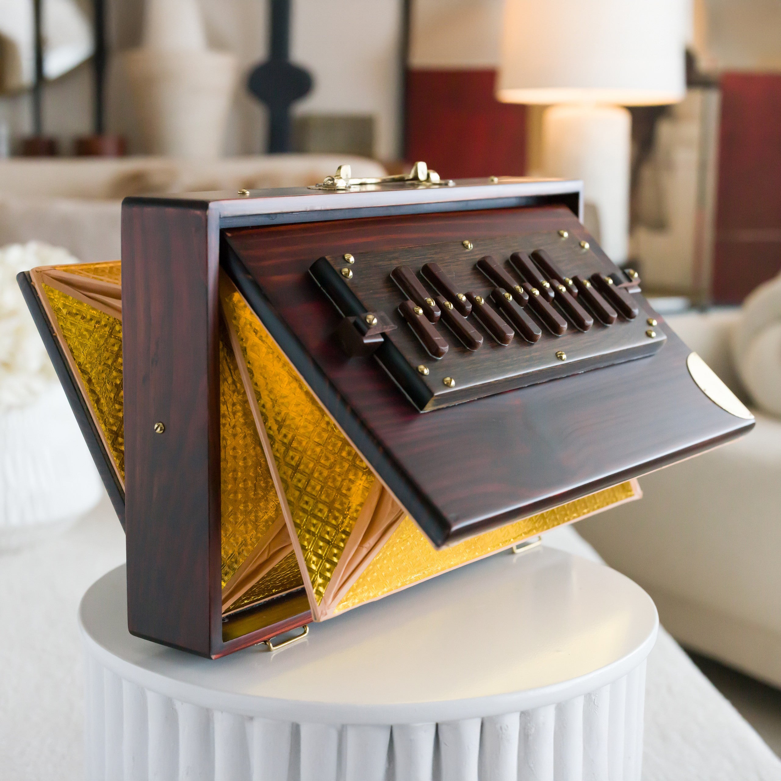 Maharaja Musicals Super Premium Shruti Box, Pinewood, Espresso, Medium - bellows open
