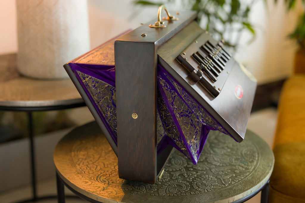Maharaja Musicals Shruti Box, Teak Wood, Espresso