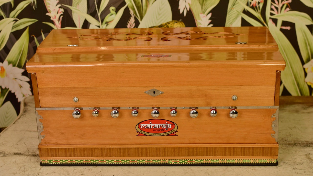 Maharaja Musicals Harmonium, 9 Stops, Coupler, Natural (No. 1127)