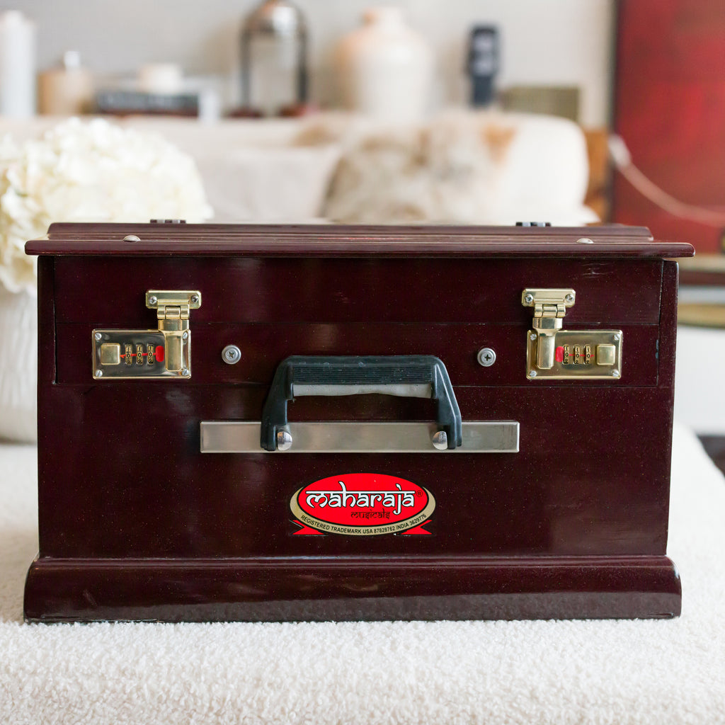 Maharaja Musicals Kirtan Harmonium, 2 1/4 Octave, Dark Mahogany