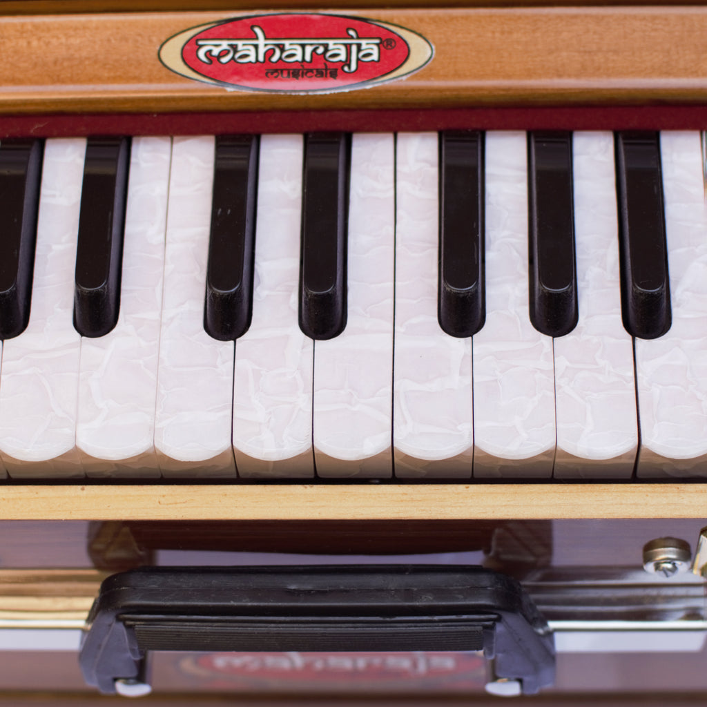 Maharaja Musicals Kirtan Harmonium, 2 1/4 Octave