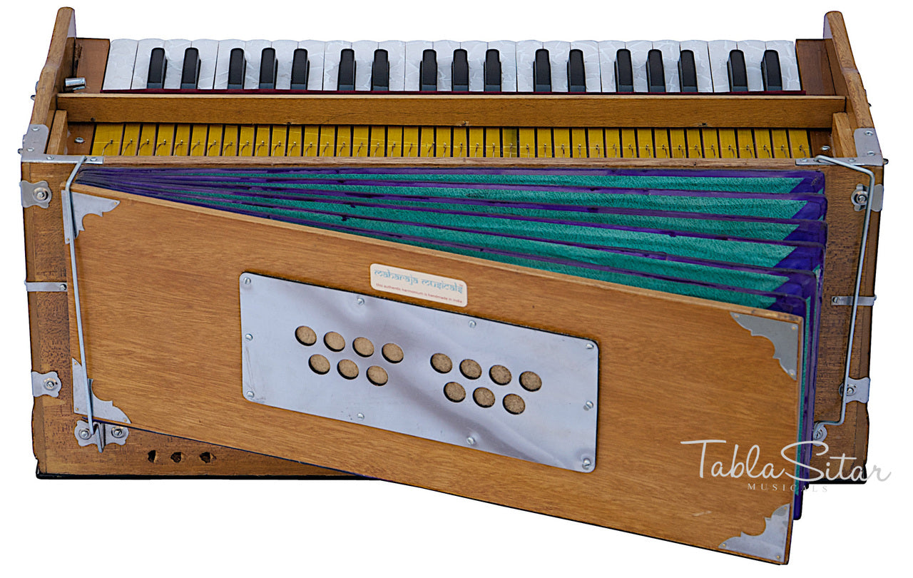 Maharaja Musicals Harmonium, 9 Stops, Coupler, Natural (No. 127)