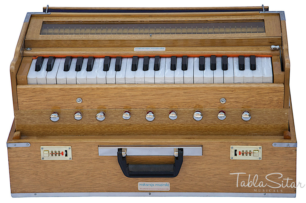 Maharaja Musicals Safri Harmonium, Folding, Coupler, Natural