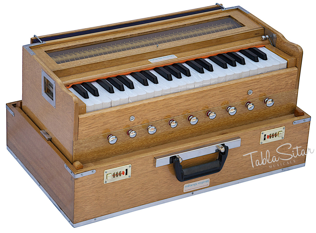 Maharaja Musicals Safri Harmonium, Folding, Coupler, Natural